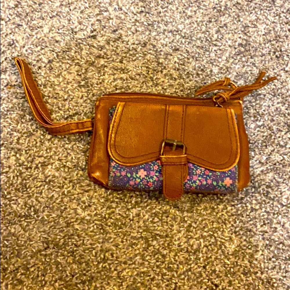 Cute wristlet